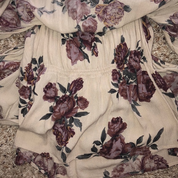 Blouse/crop top - Picture 2 of 4